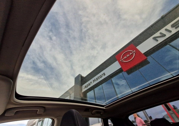 Nissan Qashqai cena 77500 przebieg: 78471, rok produkcji 2017 z Kraków małe 301